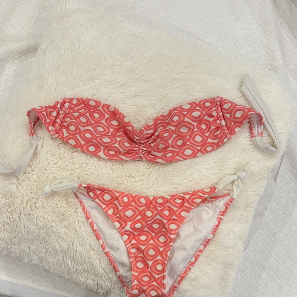 Island Company Coral Geometric Bandeau Bikini